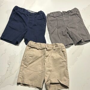 Set of 3 uniform shorts